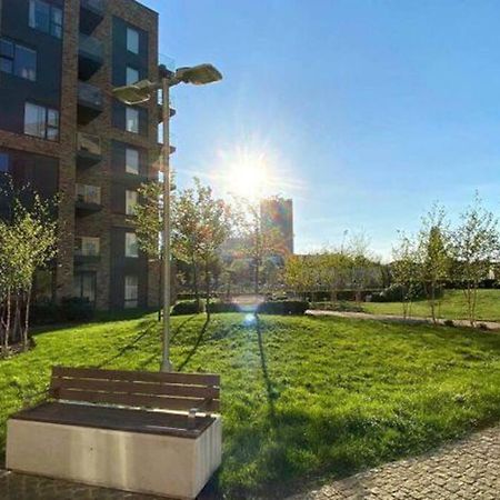 Luxury 2 Bed Ensuite 2 Bathroom Apartment East Croydon South Norwood Exterior photo